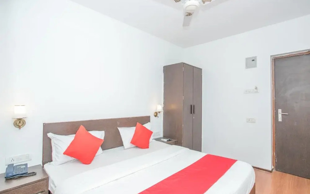 OYO 12525 Aditya Inn
