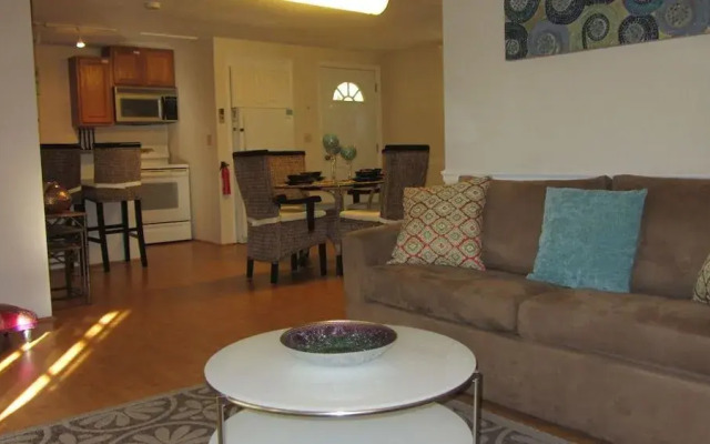 Siesta Key Zen Den