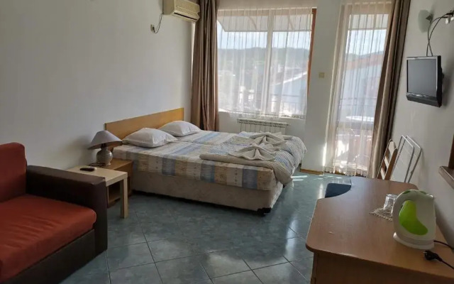 Elena Guest House