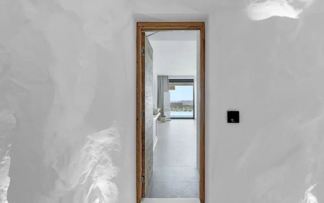 WhiteArt Suites