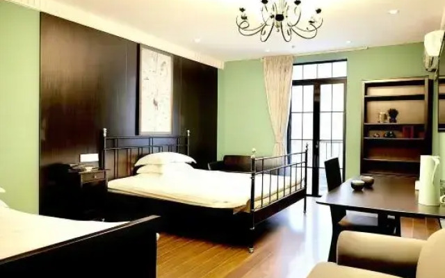 Shanghai Mentang Hotel (Shanghai Chuansha Huaxia East Road Subway Station)