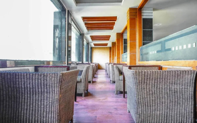 Hotel Subash International