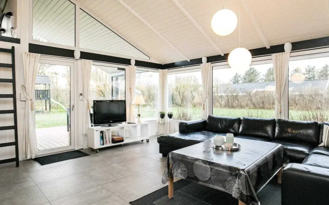 10 Person Holiday Home in Hjorring-by Traum