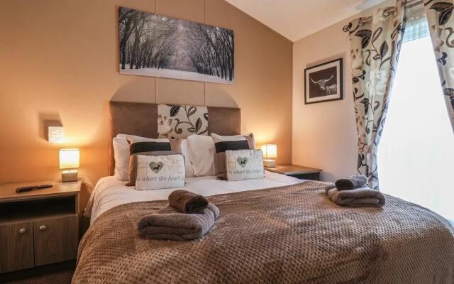 Evergreen Pines Cayton Bay Holiday Park