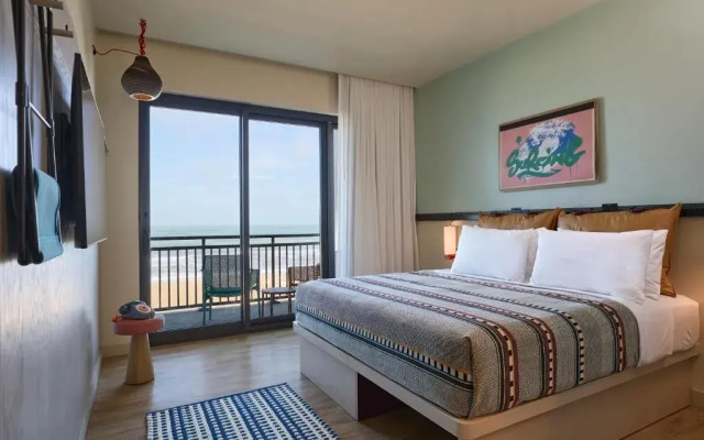 Moxy Virginia Beach Oceanfront