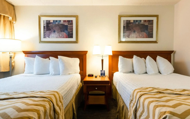 Travelodge by Wyndham Ottawa East