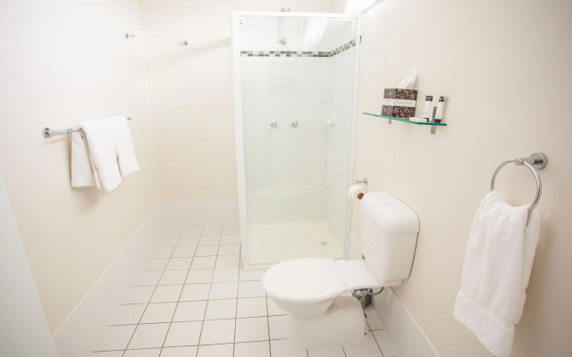 High Street Motor Inn