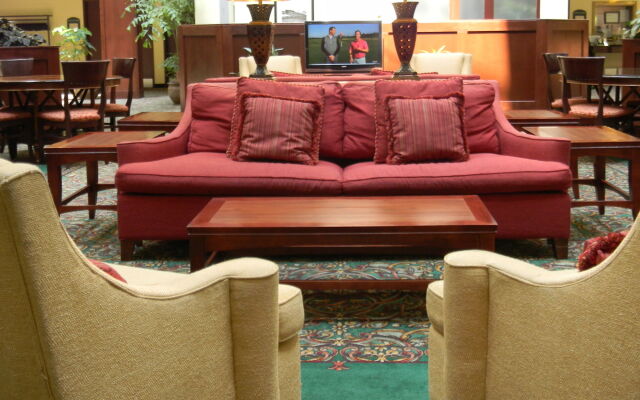 Holiday Inn Montreal Longueuil by IHG