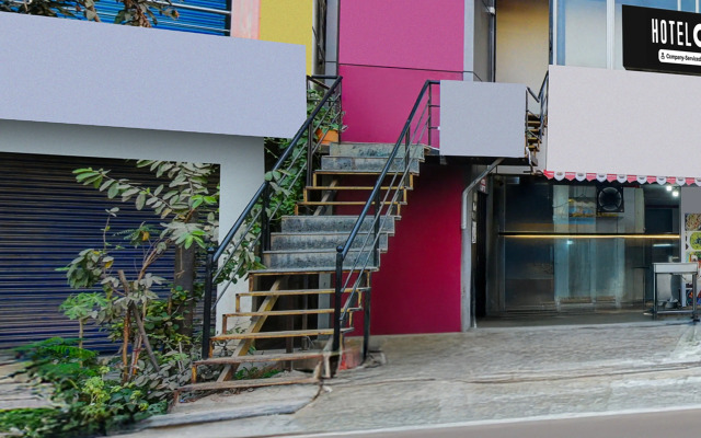 Super Hotel O Neredmet Road