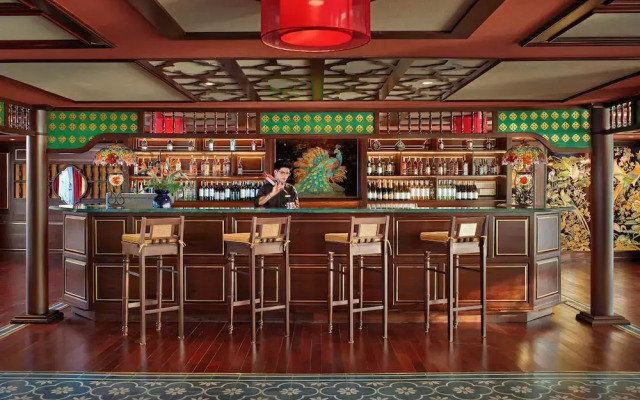 Indochine Premium Halong Bay
