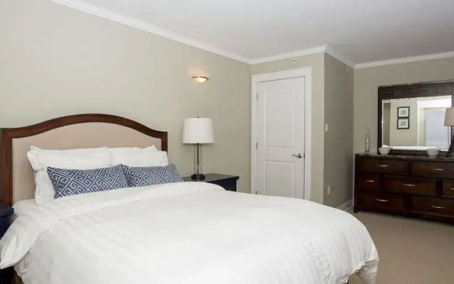 Moore Suites - Salter's gate