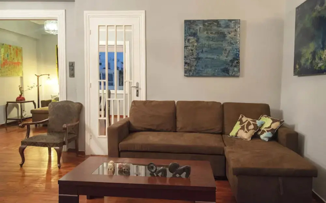 Home plus Acropolis View