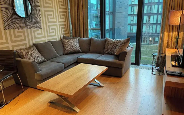 Very Centrally Located Chic one bed Quartermile Apartment