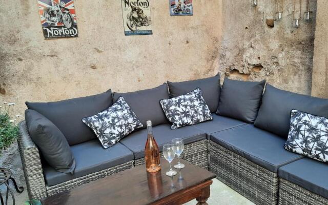 Maison du Coquelicot