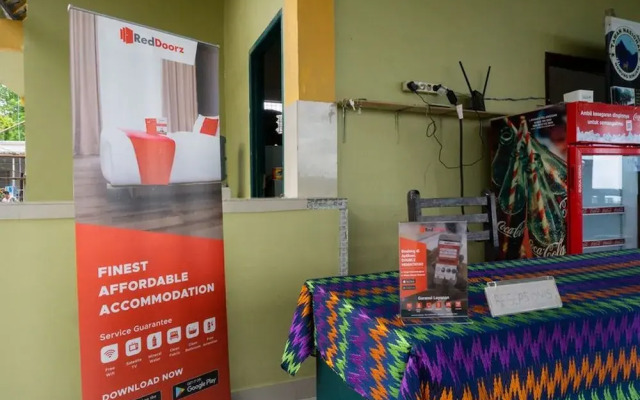 RedDoorz near Senaru Rinjani