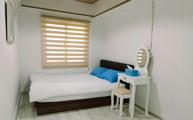 Nampo HILL Guesthouse