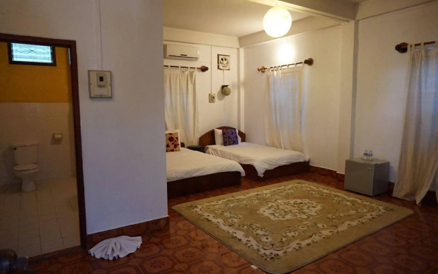 Mani Home Guesthouse