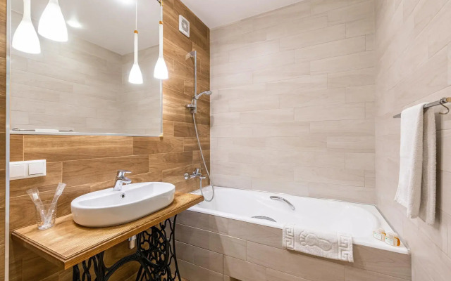 Roomer (Румер) на улице Скрыганова 4А