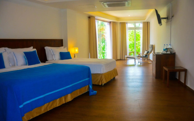Sayura Beach Hotel