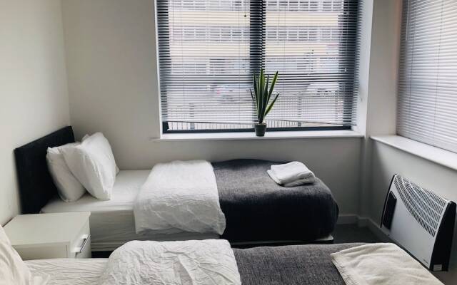 Showcase Apartments - Highcross House Apart Hotel