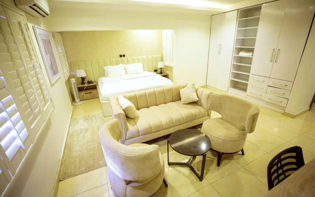 Tranquil Oasis Hotel