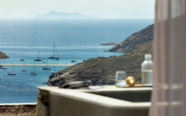 Orias Luxury Suites Kythnos