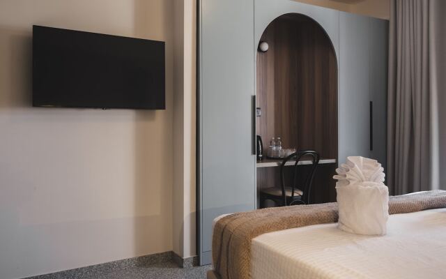 Maria Rosa Suites