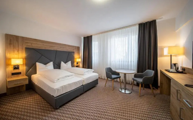 EE Hotel