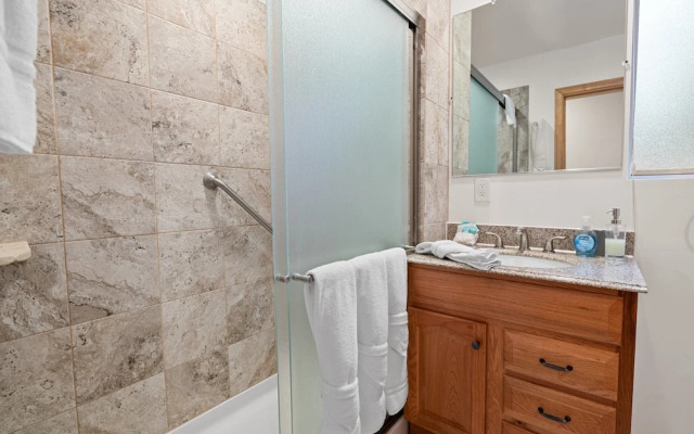 Three Bear's Bungalow