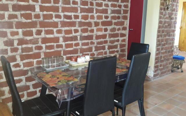 Shantiniketan Bungalow