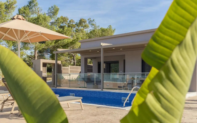 Amelia Residence