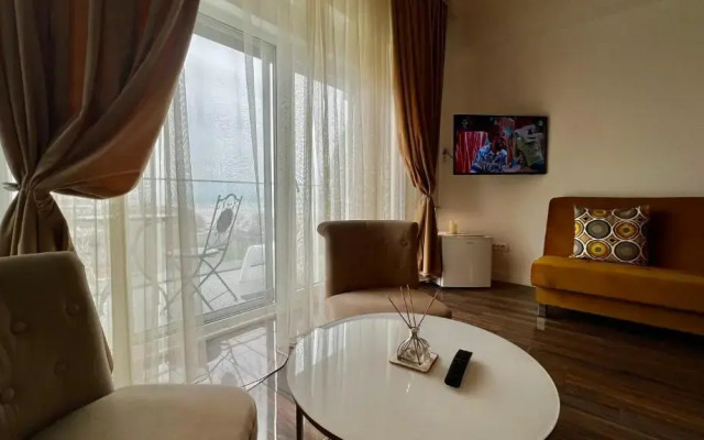 White Tower Mamaia, apartment privat - studio