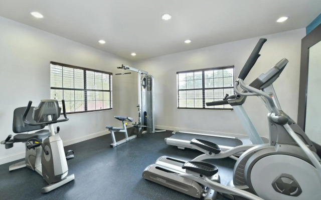 Best Western La Place Inn