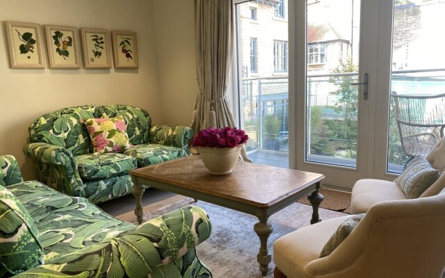 Walcot Yard in Bath