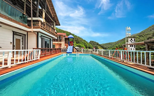 Gapyeong Mystery Pension