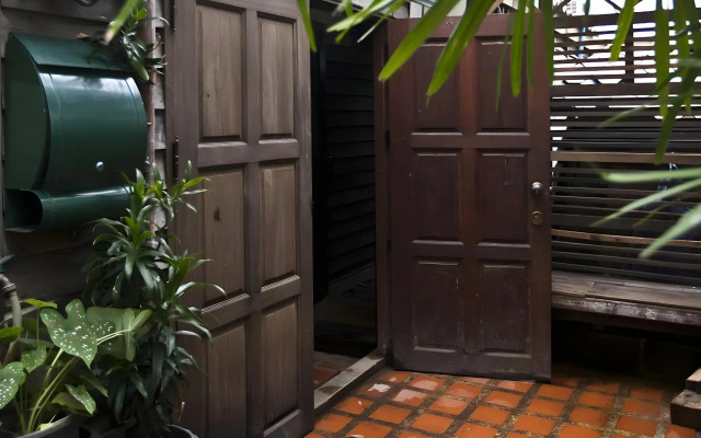 Loy La Long Hotel (SHA Extra Plus)