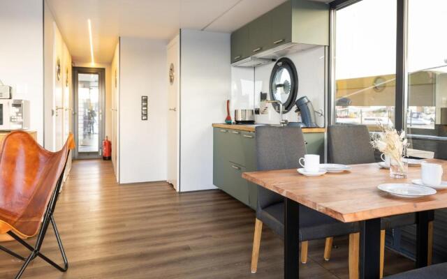 exclusives Hausboot "Oma Ella"