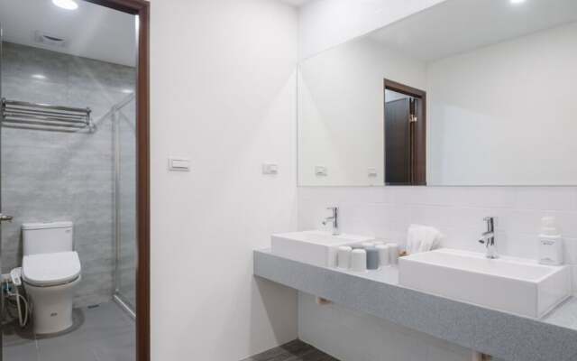 W11 Homestay