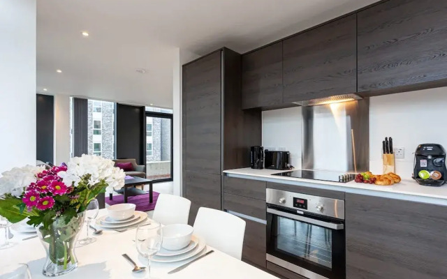 Spacious Two Bedroom Penthouse in MCR City Centre