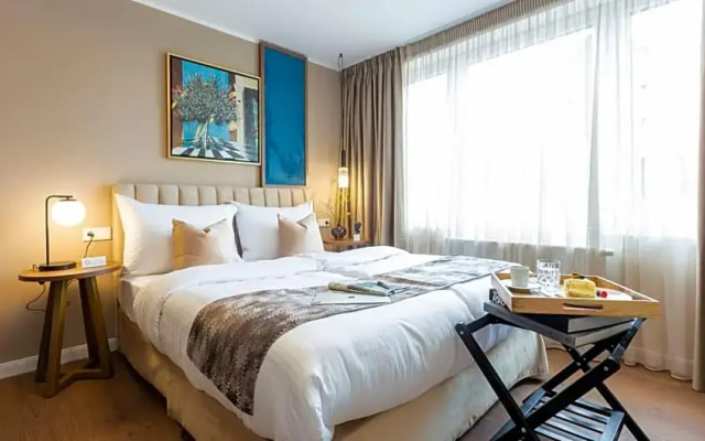 Delphi Hotel & Restaurant