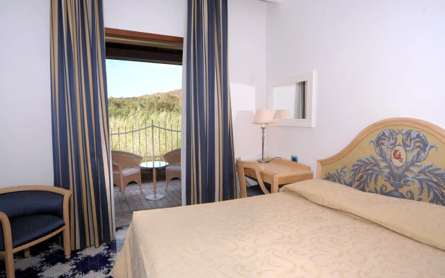 Hotel Eros