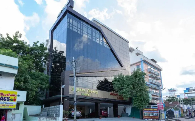 Purplepatch Arun Prasath Park by OYO Rooms