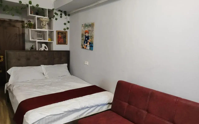Astghik's Apartment