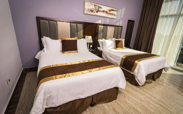 Hotel City Plaza & Suites