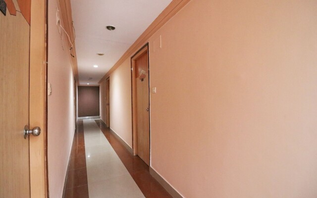 OYO 31010 Konark Regency