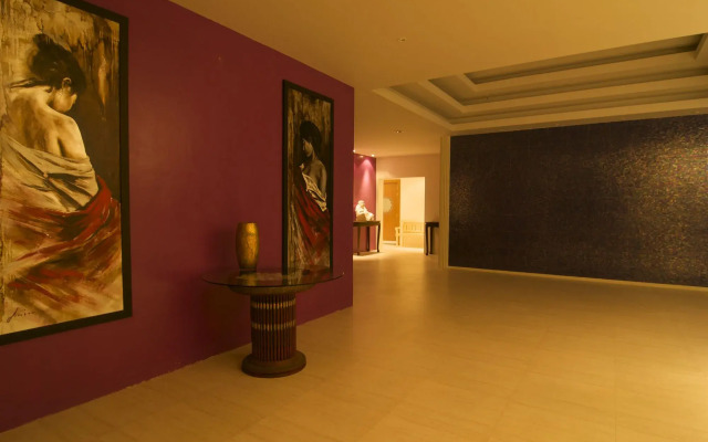 Grand Bleu Ocean View Pool Suite