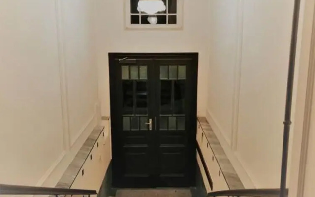 GuestHost Design Apartments