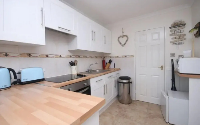 11B Medmerry Park 2 Bedroom Chalet