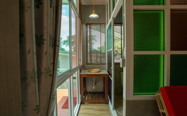 Nan De Panna Riverside Homestay