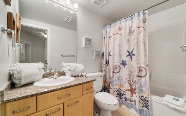 Crb0611 3 Bedroom Condo